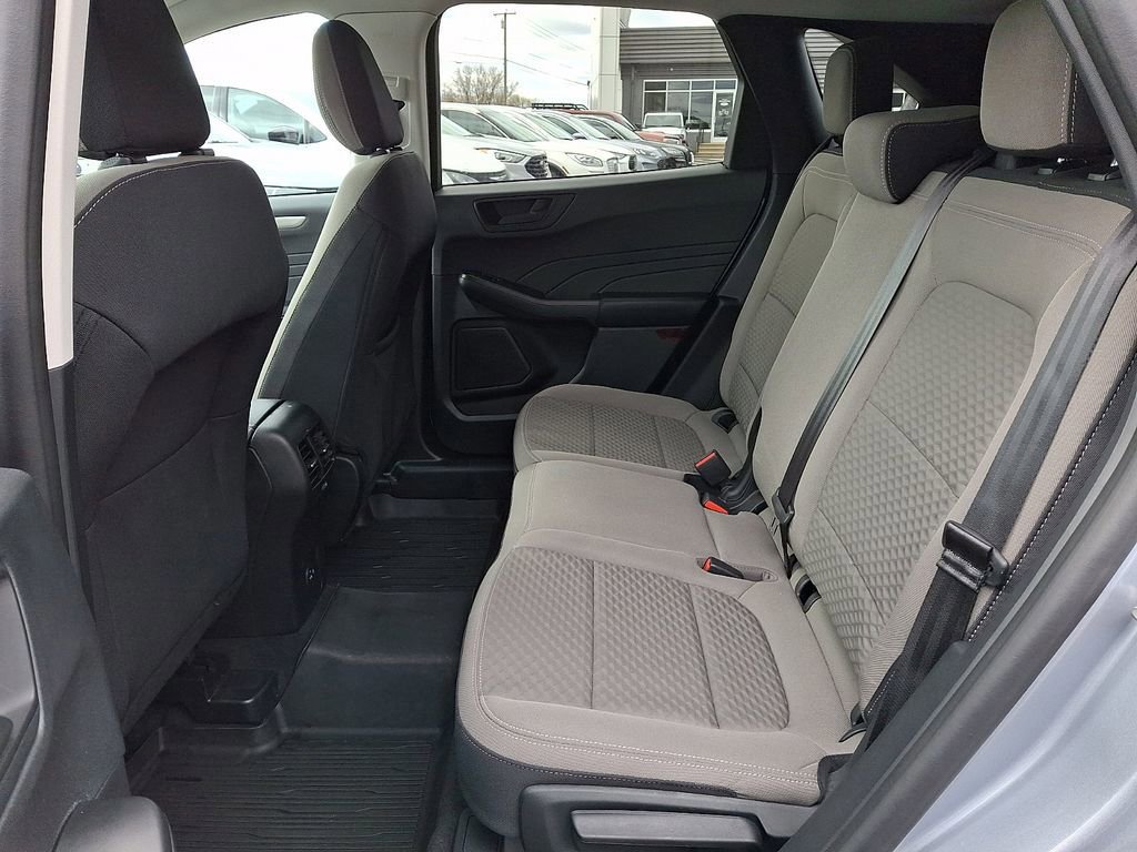 Certified 2022 Ford Escape SE w/ Cold Weather Package image 10