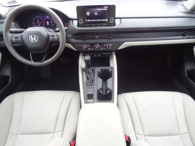 Used 2023 Honda Accord LX image 10