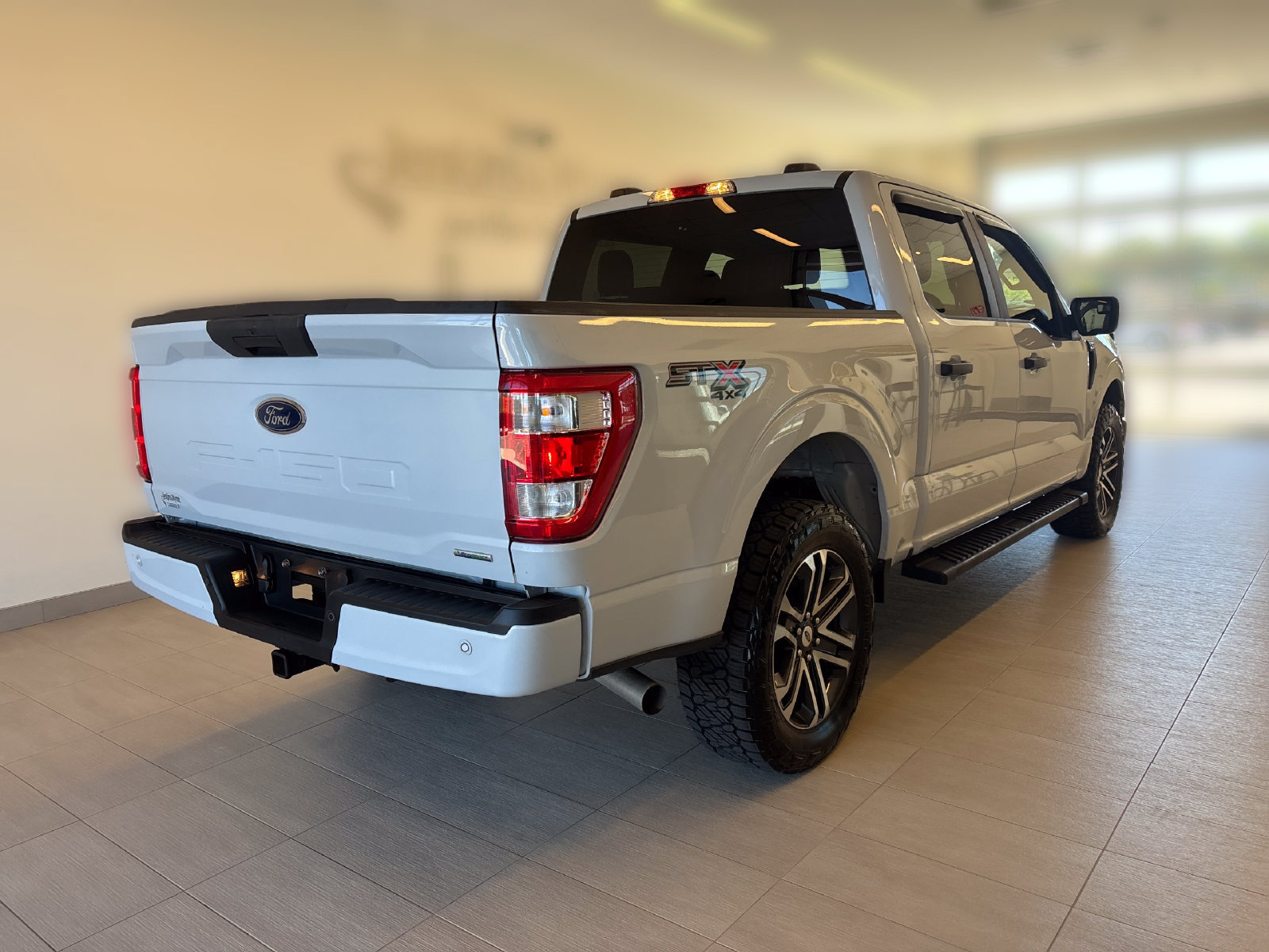 Certified 2022 Ford F150 XL w/ STX Appearance Package AWD/4WD image 2
