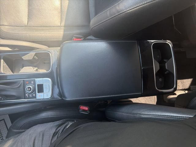 Used 2022 Kia Telluride EX w/ EX Premium Package AWD/4WD image 38