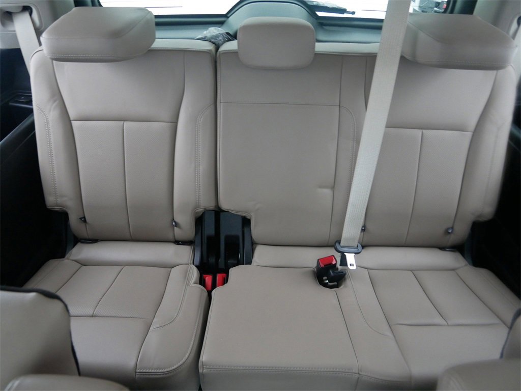 Certified 2022 Ford Expedition XLT image 14