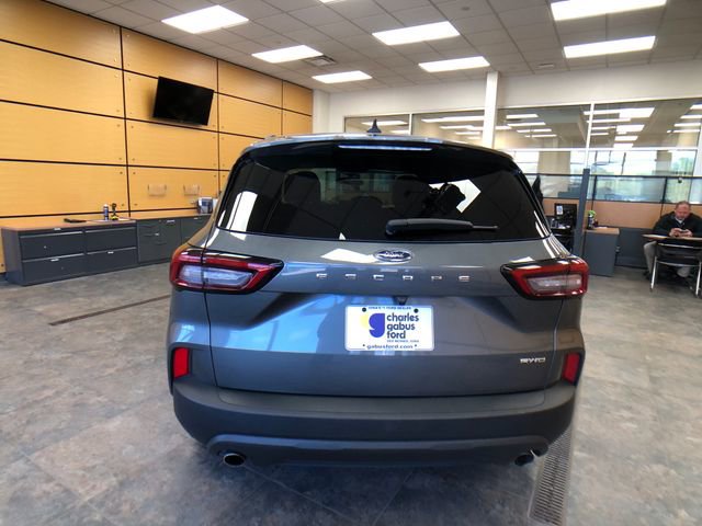 Certified 2025 Ford Escape ST-Line AWD/4WD image 6