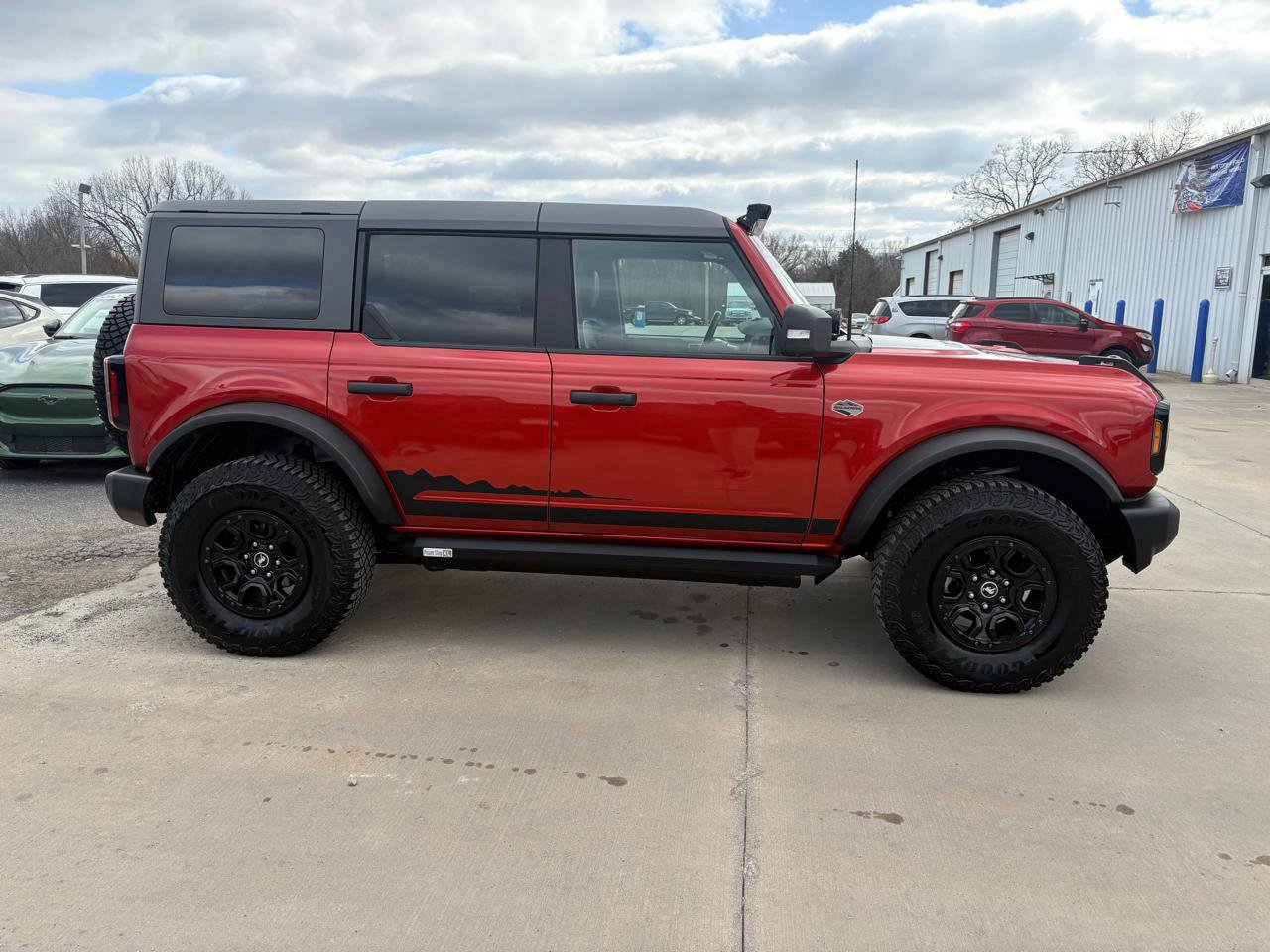 Certified 2022 Ford Bronco Wildtrak image 6