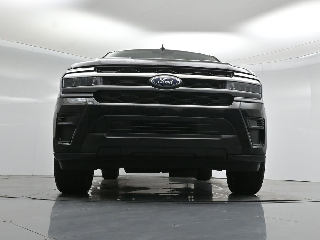 Certified 2024 Ford Expedition Max XLT image 59