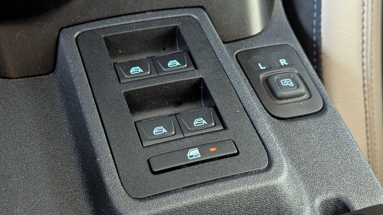 Certified 2022 Ford Bronco Wildtrak image 28