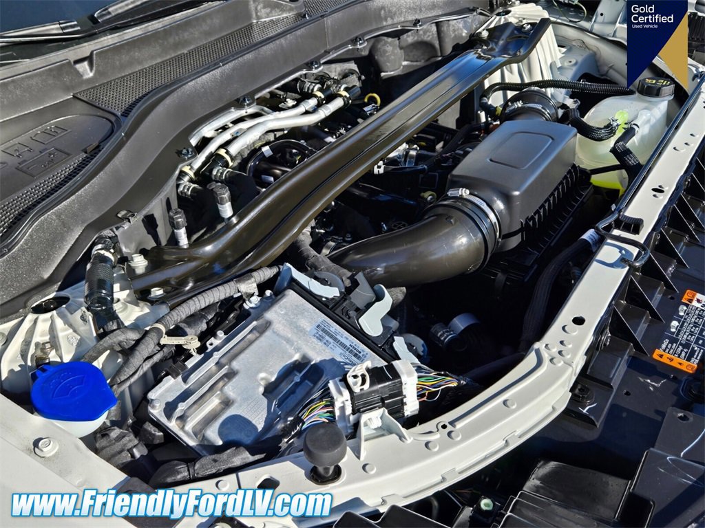 Certified 2025 Ford Explorer Platinum w/ Ultimate Package image 17