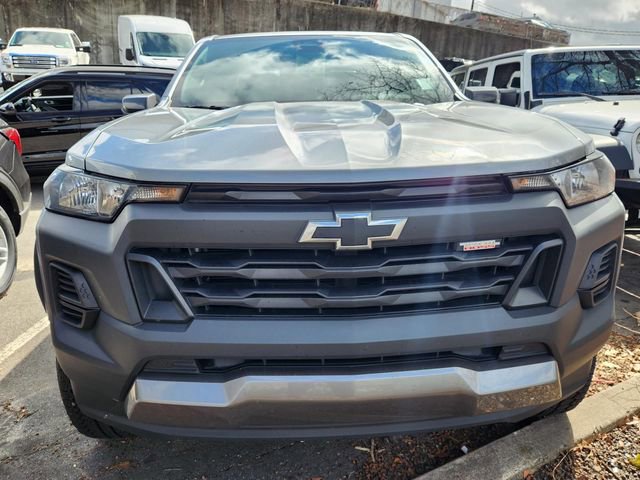 Used 2025 Chevrolet Colorado Trail Boss image 2
