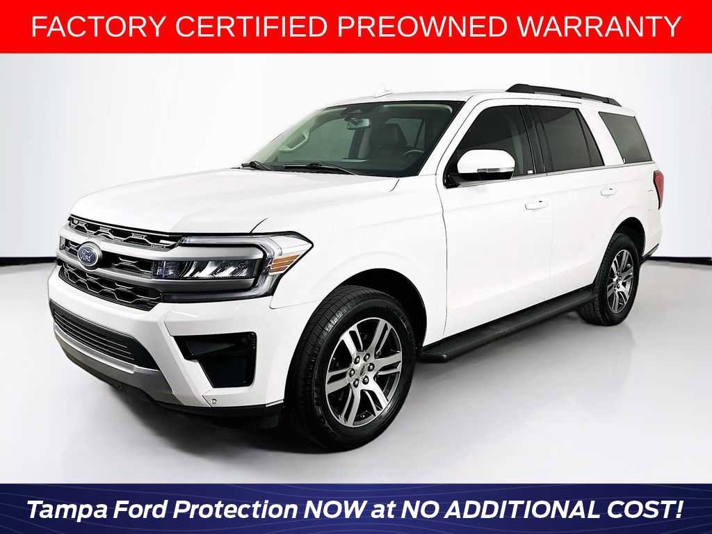 Certified 2024 Ford Expedition XLT image 1