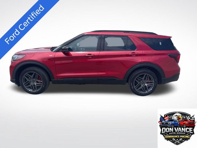Certified 2025 Ford Explorer ST-Line w/ ST-Line Street Pack AWD/4WD image 2