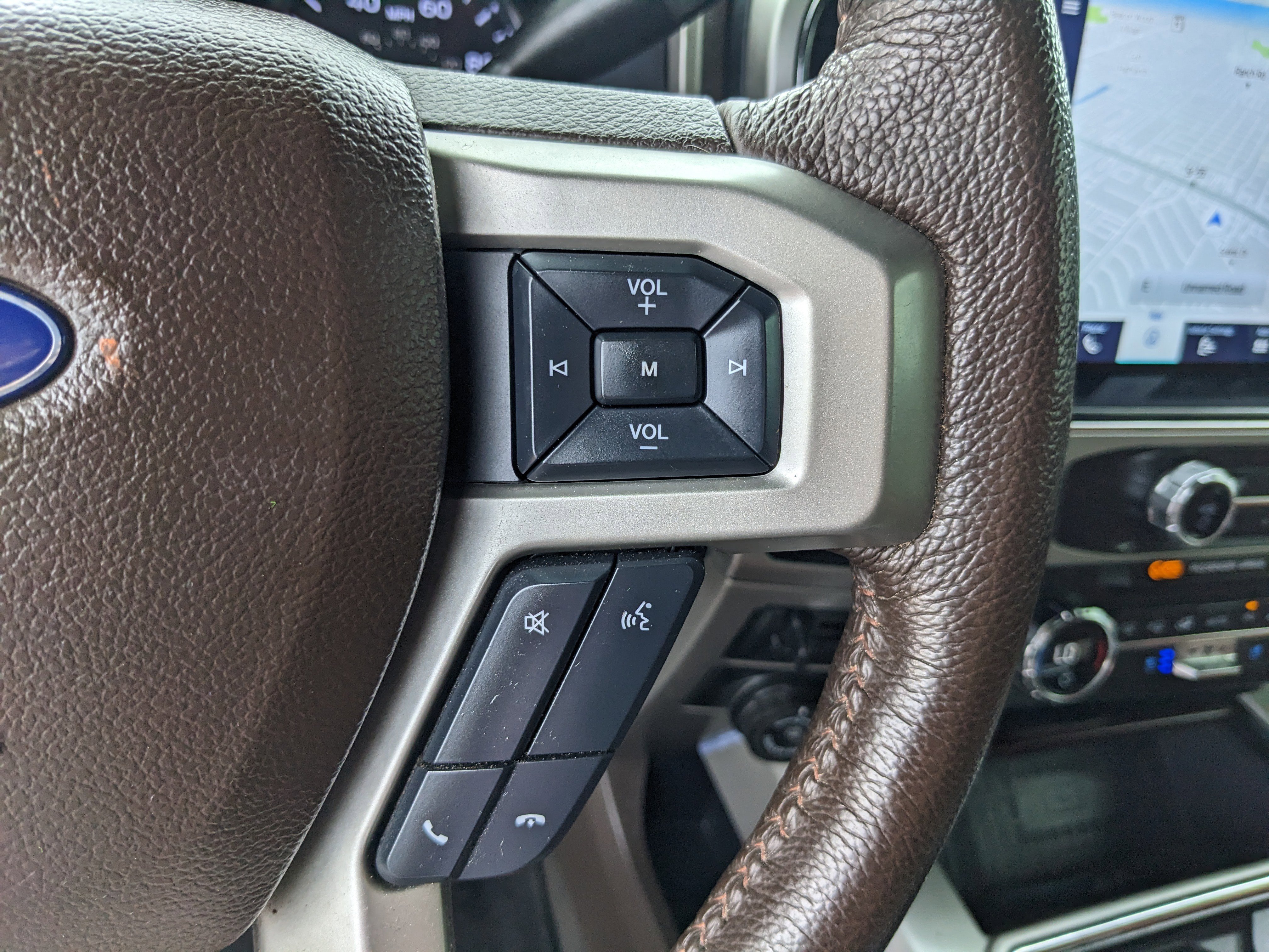 Certified 2022 Ford F350 King Ranch w/ Chrome Package image 29