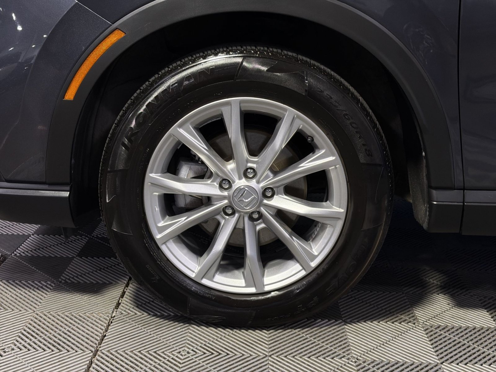 Used 2025 Honda CR-V EX image 15
