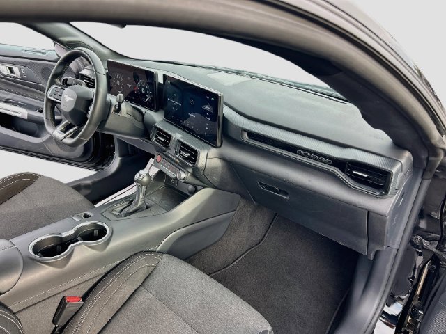 Certified 2024 Ford Mustang Coupe RWD image 34