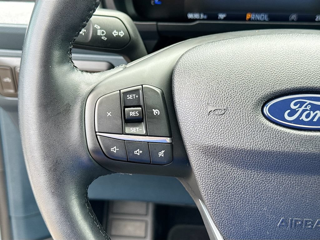 Certified 2025 Ford Maverick XLT w/ XLT Luxury Package AWD/4WD image 12