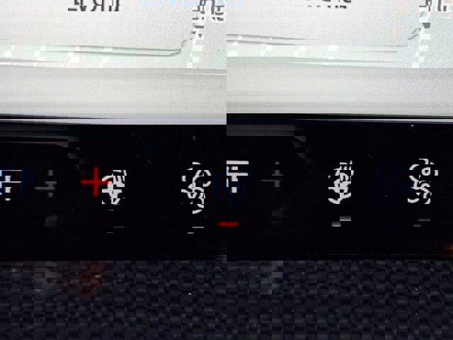 Certified 2024 Ford Escape ST-Line w/ Tech Pack #1 image 9