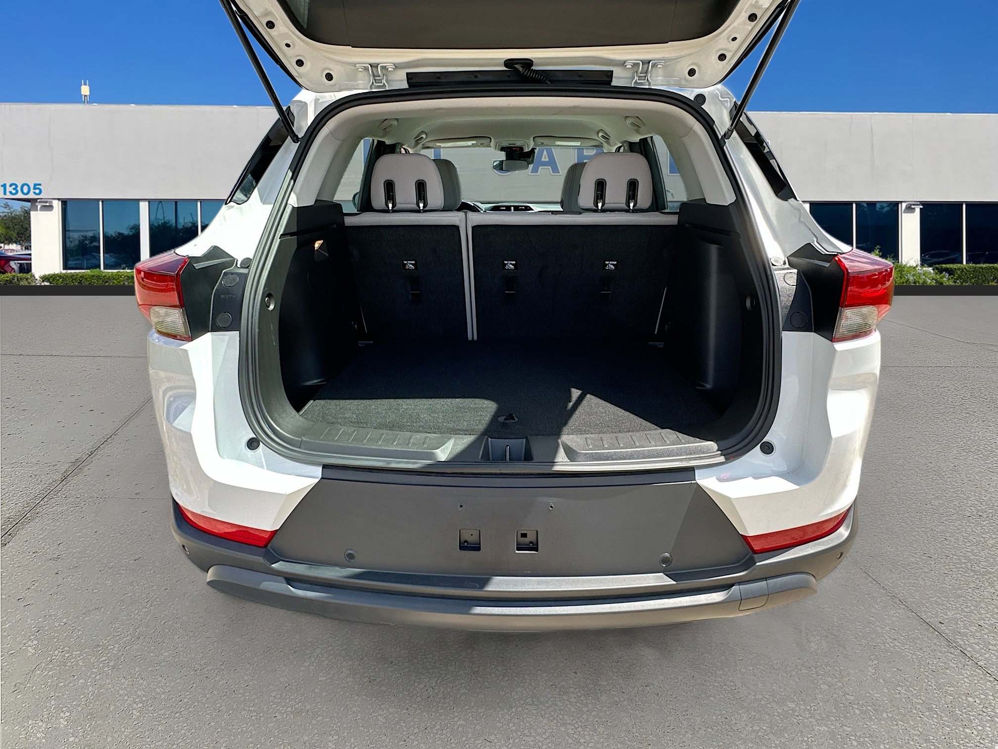 Used 2022 Chevrolet TrailBlazer LS FWD image 22