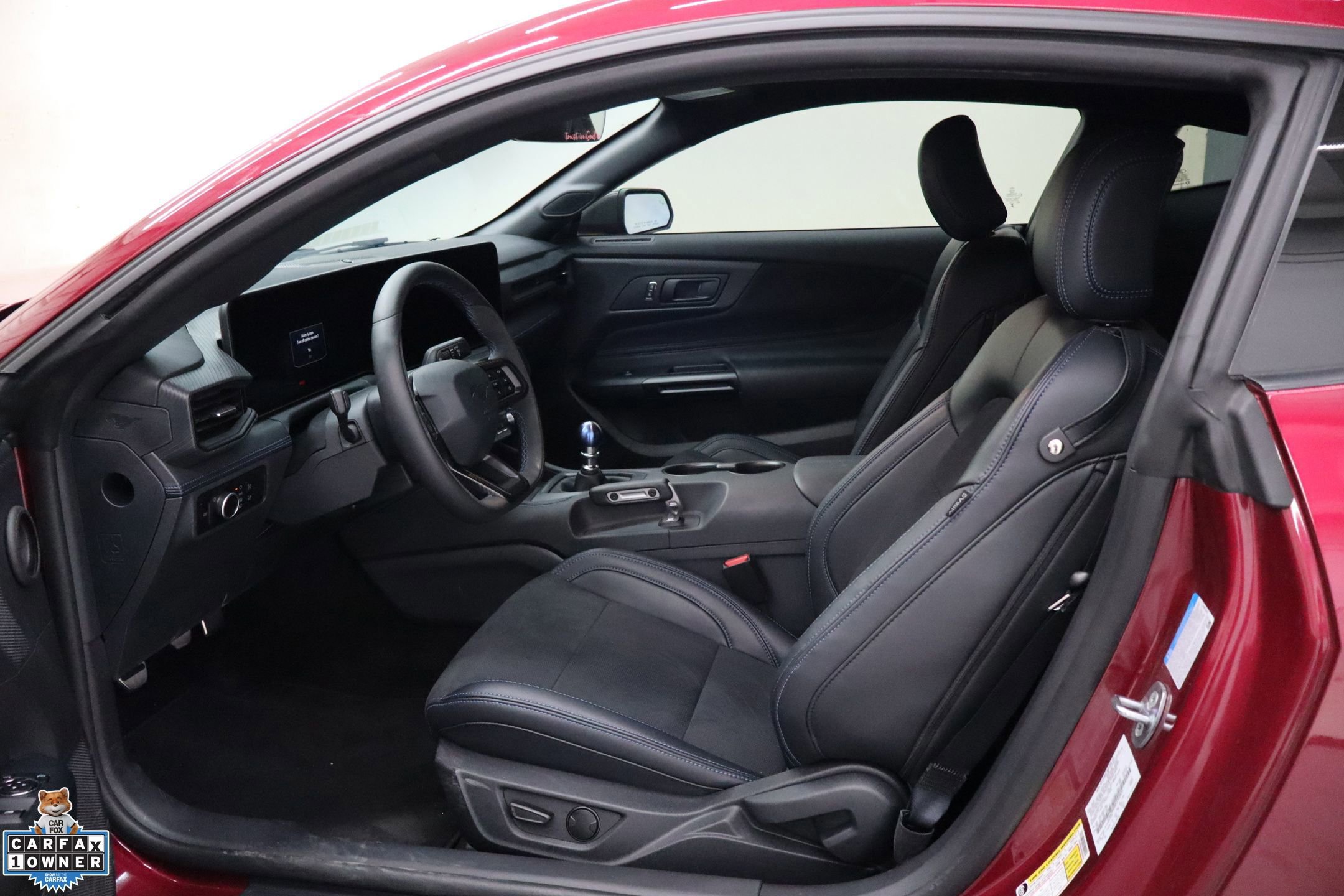 Certified 2025 Ford Mustang Dark Horse w/ Dark Horse Handlin Package image 32