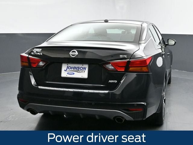 Used 2022 Nissan Altima 2.5 SR AWD/4WD image 11