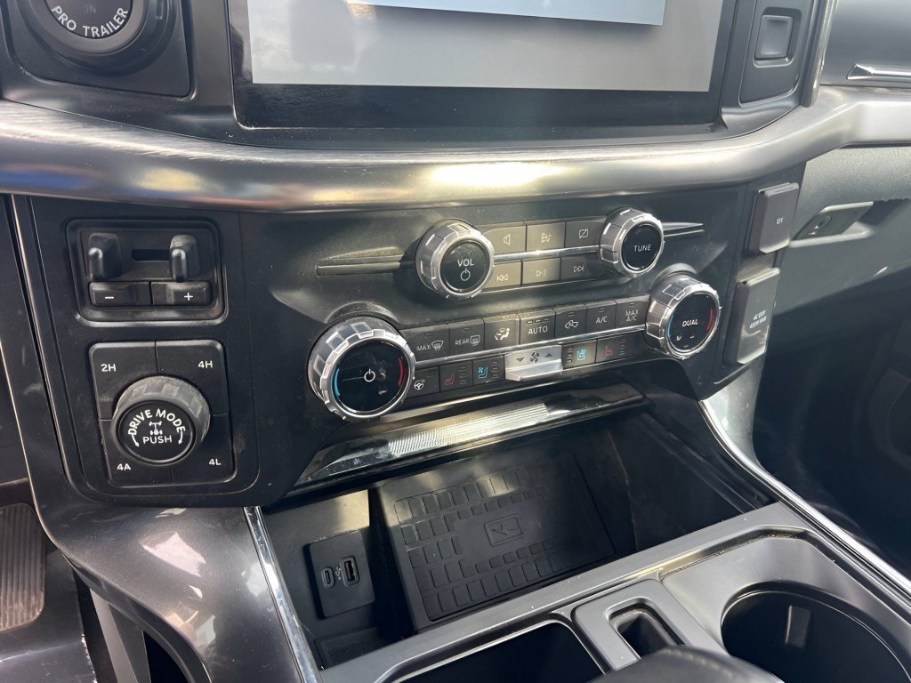 Certified 2022 Ford F150 Lariat w/ Equipment Group 502A High AWD/4WD image 28