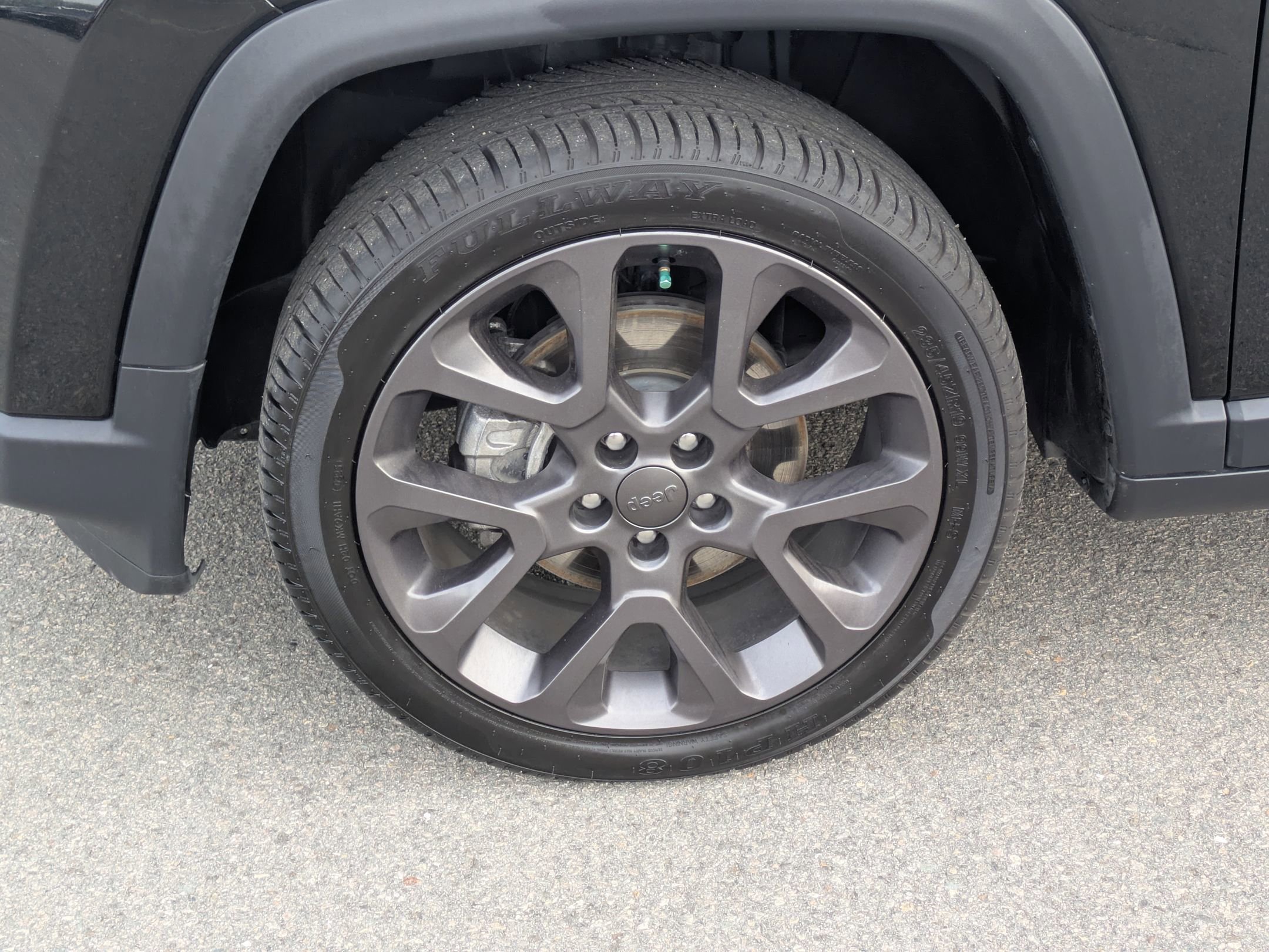 Used 2021 Jeep Compass Latitude w/ Sun and Sound Group image 11