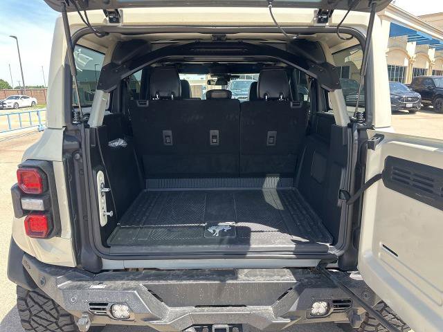 Certified 2025 Ford Bronco Raptor w/ Interior Carbon Fiber Pack AWD/4WD image 15