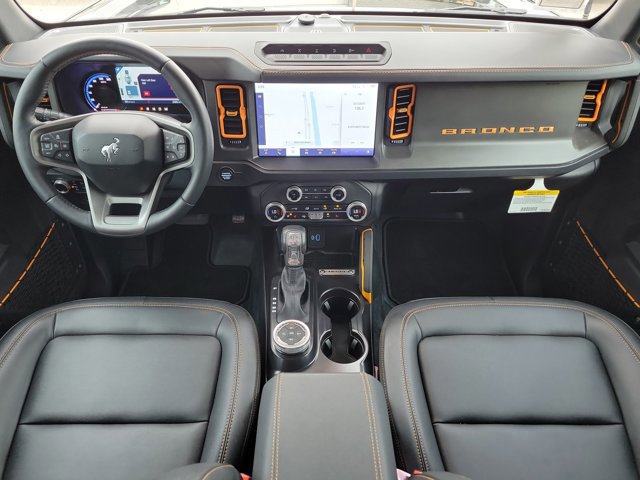 Certified 2024 Ford Bronco Badlands image 16