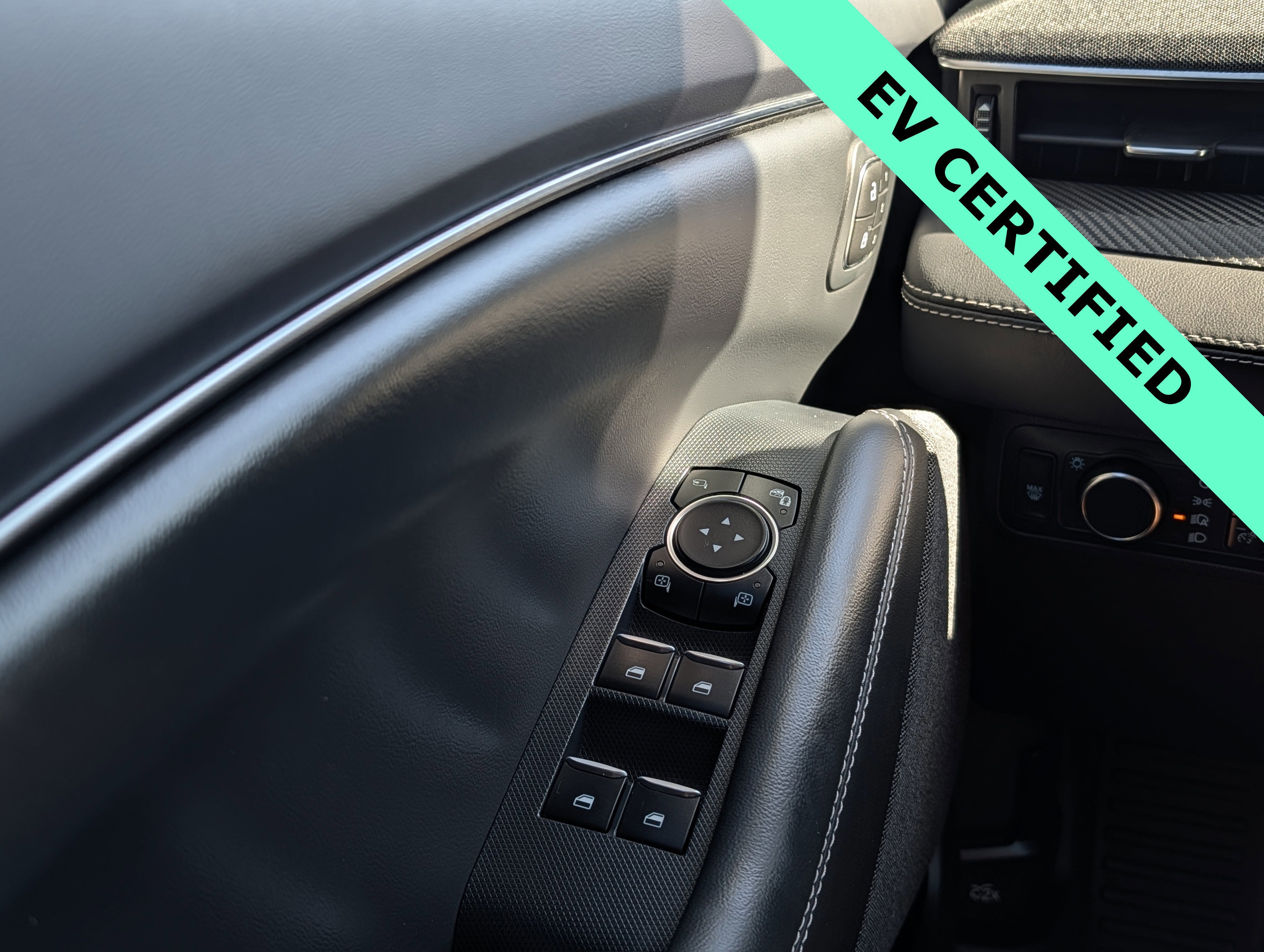 Certified 2022 Ford Mustang Mach-E Premium image 25