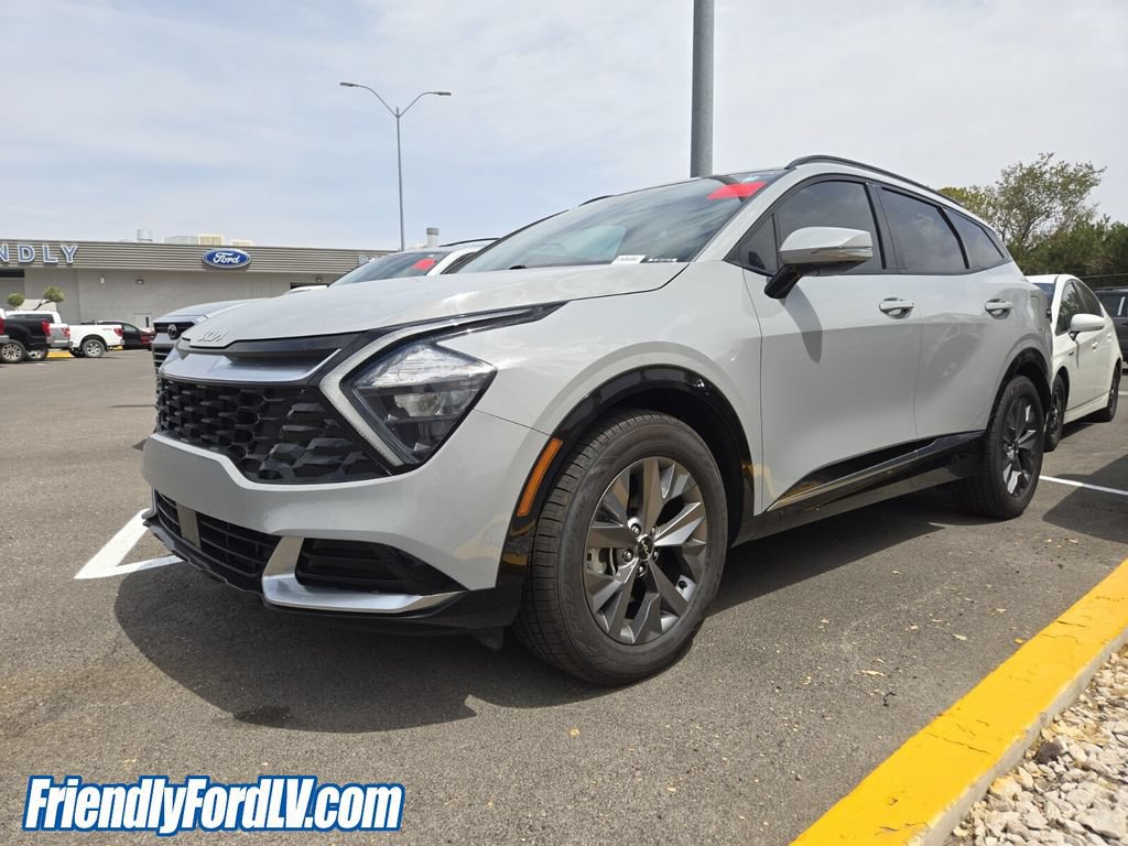 Used 2023 Kia Sportage SX FWD image 2