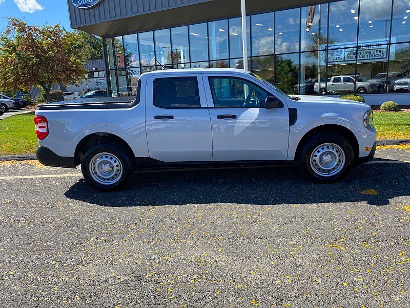 Certified 2026 Ford Maverick XL w/ Equipment Group 101A AWD/4WD image 5