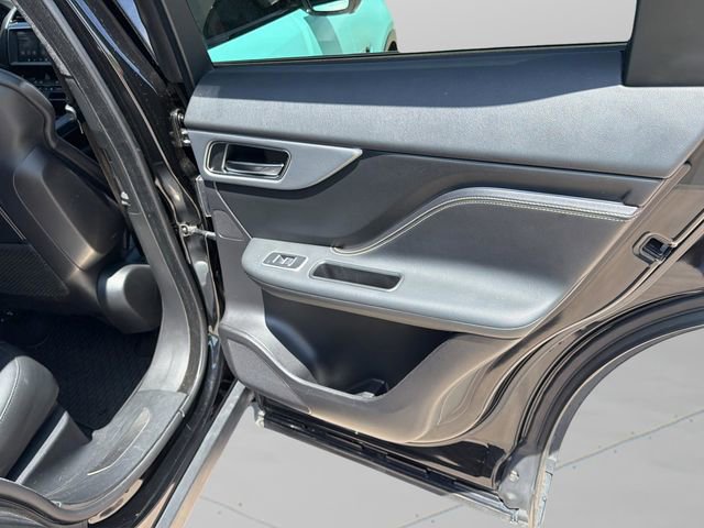 Used 2020 Jaguar F-PACE SVR AWD/4WD image 12