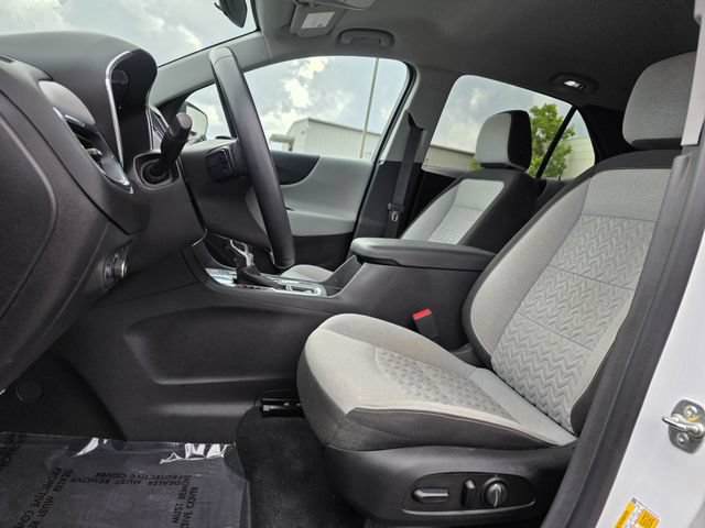 Used 2023 Chevrolet Equinox LT w/ Driver Convenience Package FWD image 13