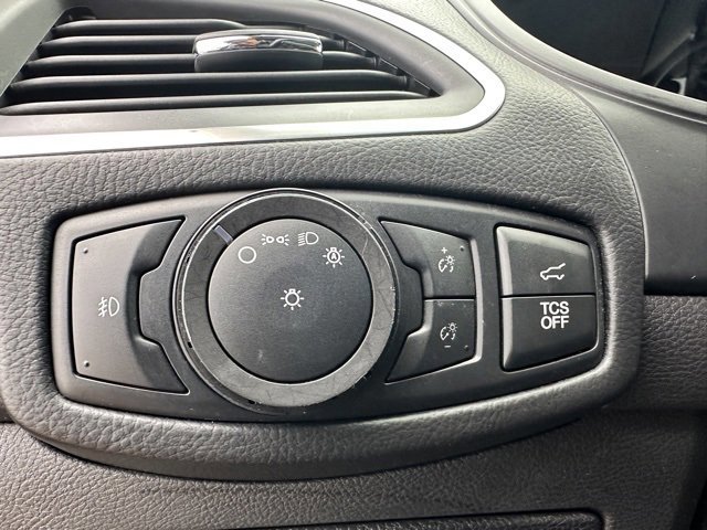 Certified 2022 Ford Edge Titanium image 15