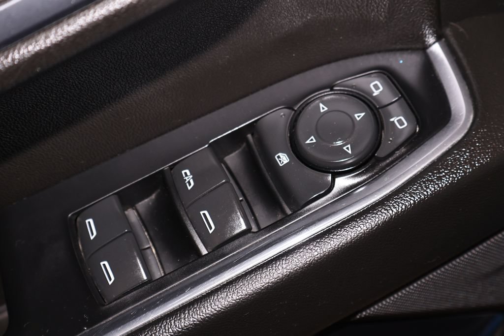 Used 2022 Chevrolet Silverado 1500 LT AWD/4WD image 12