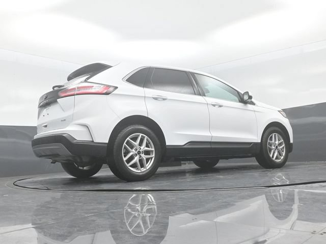 Certified 2024 Ford Edge SEL w/ Convenience Package AWD/4WD image 22