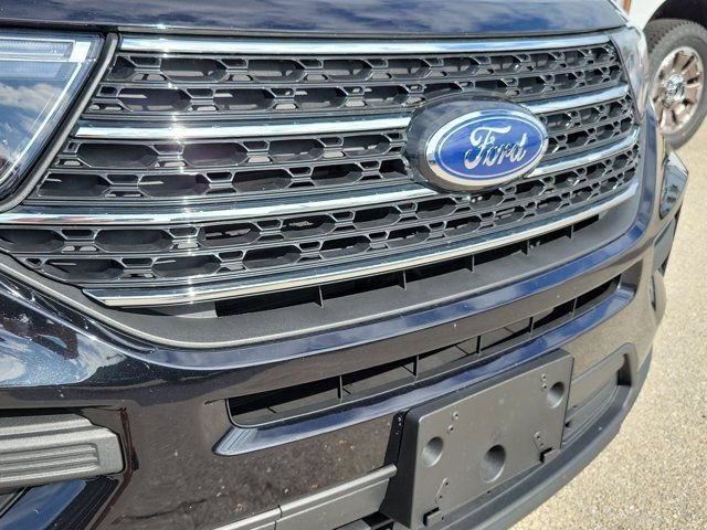Certified 2022 Ford Explorer XLT AWD/4WD image 14