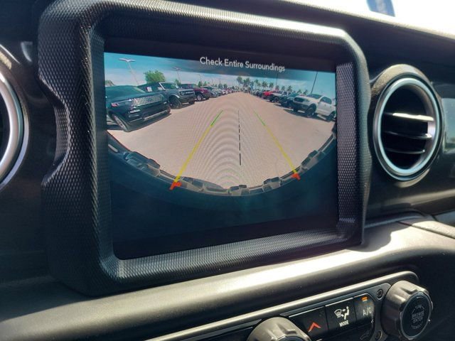 Used 2021 Jeep Wrangler Unlimited Sahara image 28