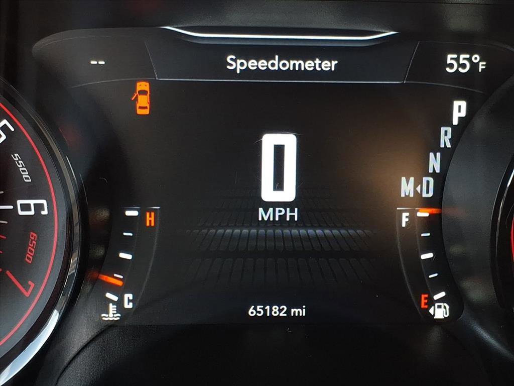 Used 2022 Dodge Challenger SXT w/ Blacktop Package image 17