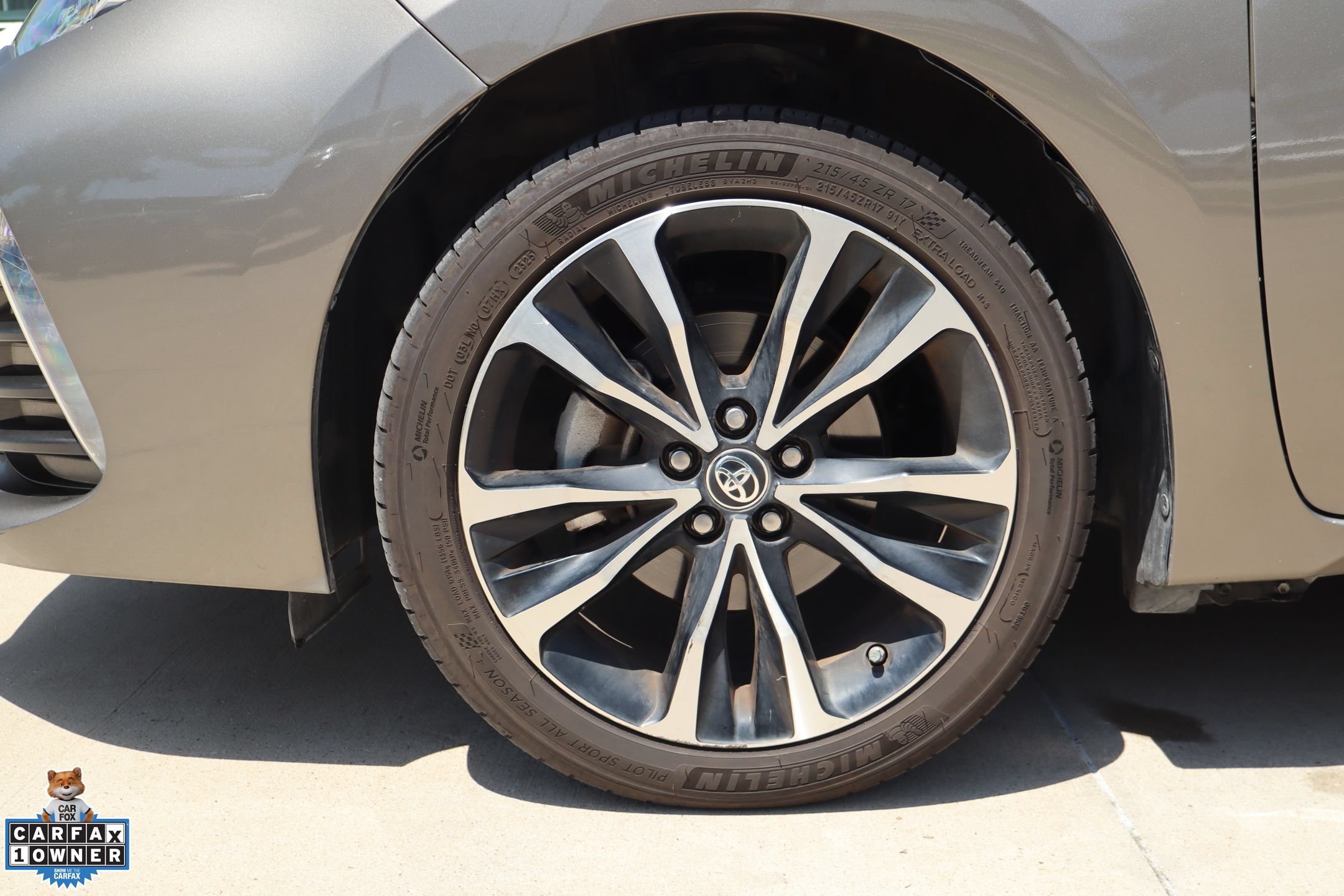 Used 2019 Toyota Corolla SE FWD image 10