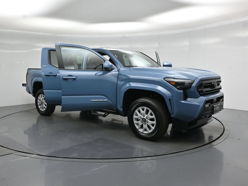 Used 2026 Toyota Tacoma SR5 AWD/4WD image 28