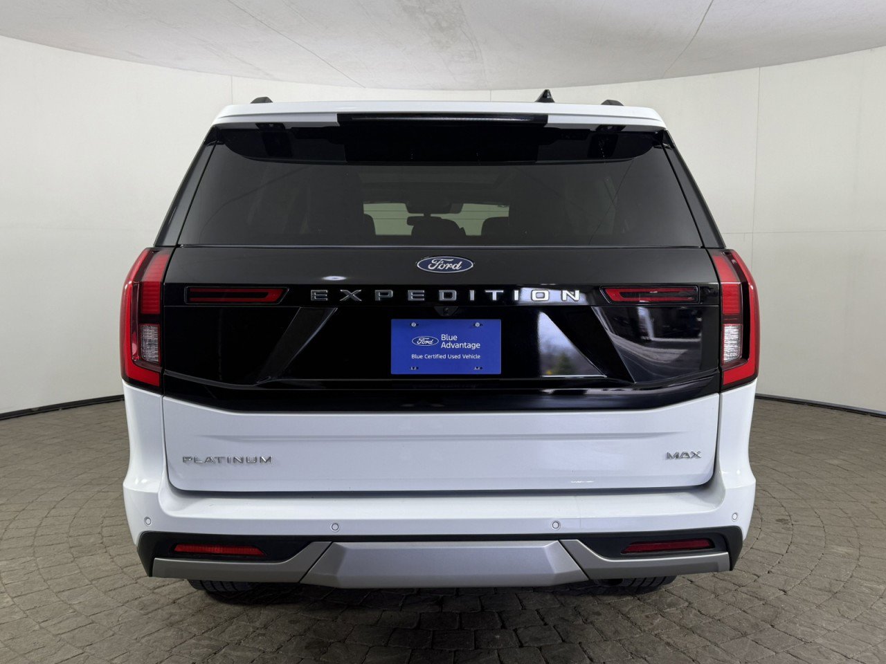 Certified 2025 Ford Expedition Max Platinum AWD/4WD image 6