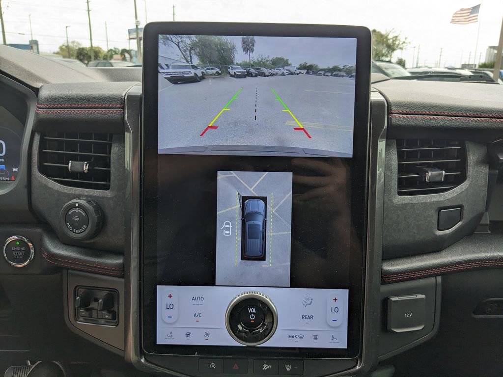 Certified 2024 Ford Expedition Limited image 25