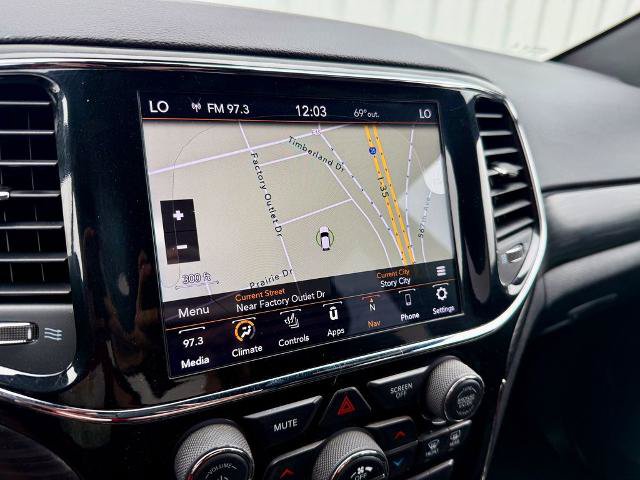 Used 2019 Jeep Grand Cherokee Altitude AWD/4WD image 30