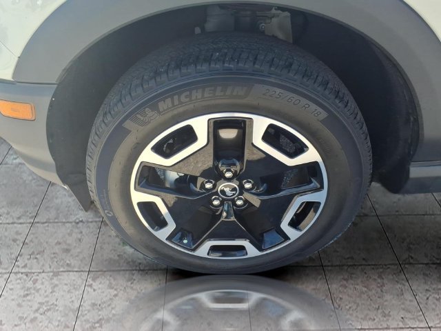 Certified 2024 Ford Bronco Sport Outer Banks AWD/4WD image 6