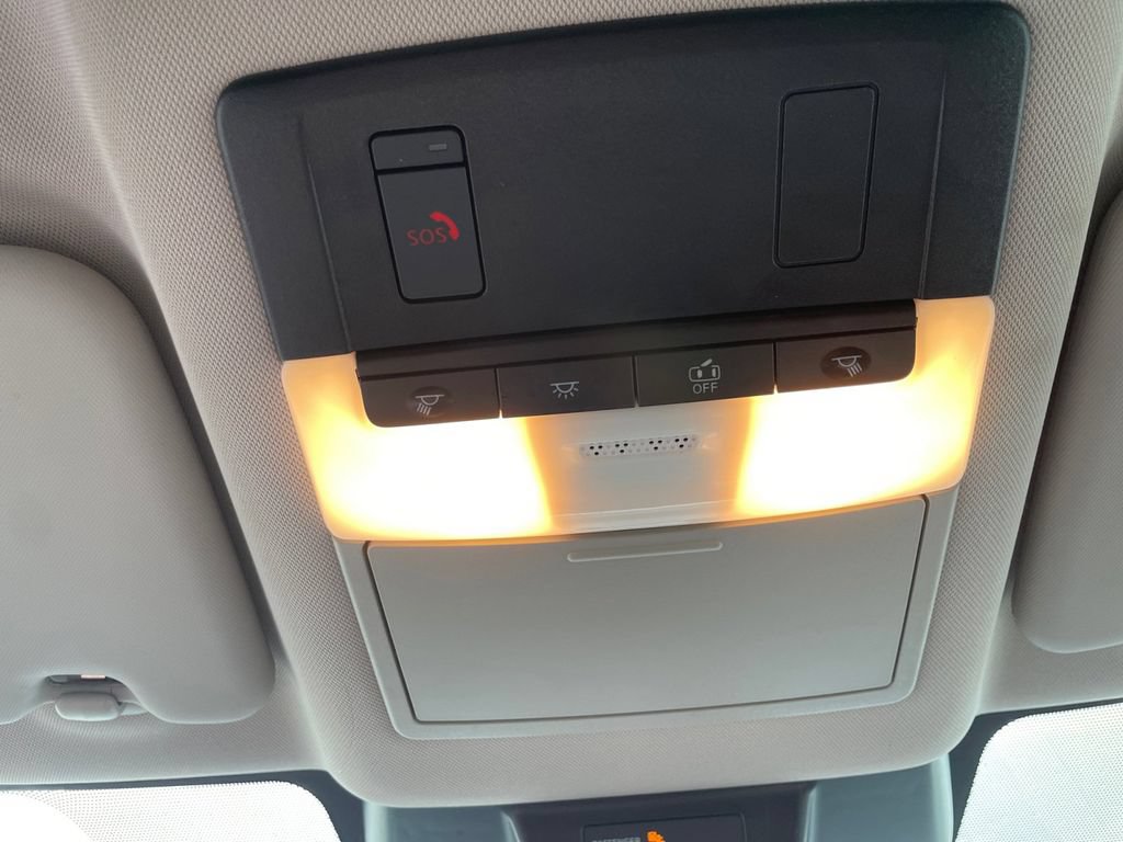 Used 2025 Nissan Rogue SV AWD/4WD image 21