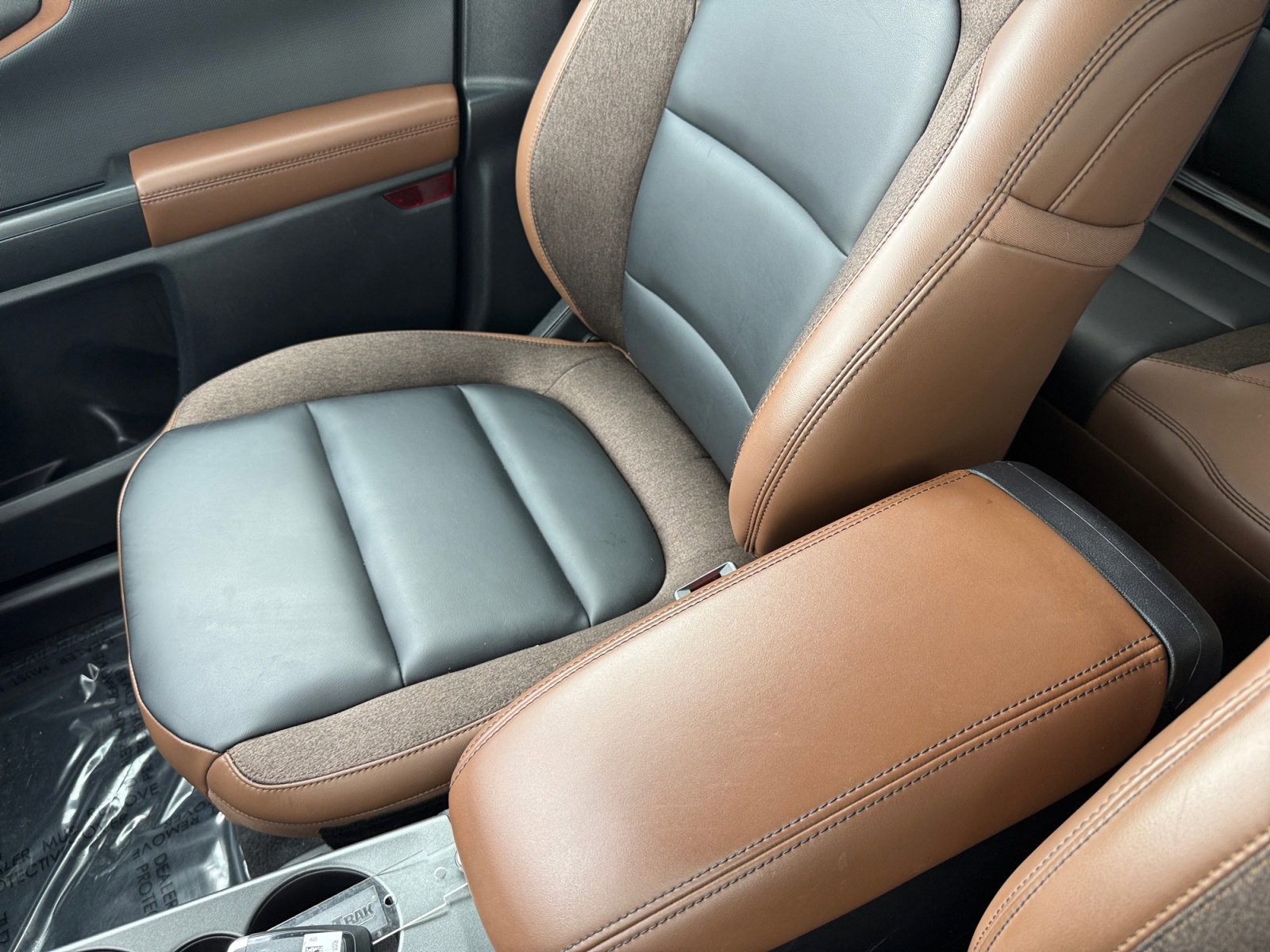 Certified 2025 Ford Bronco Sport Outer Banks w/ Outer Banks Tech Package+ AWD/4WD image 14