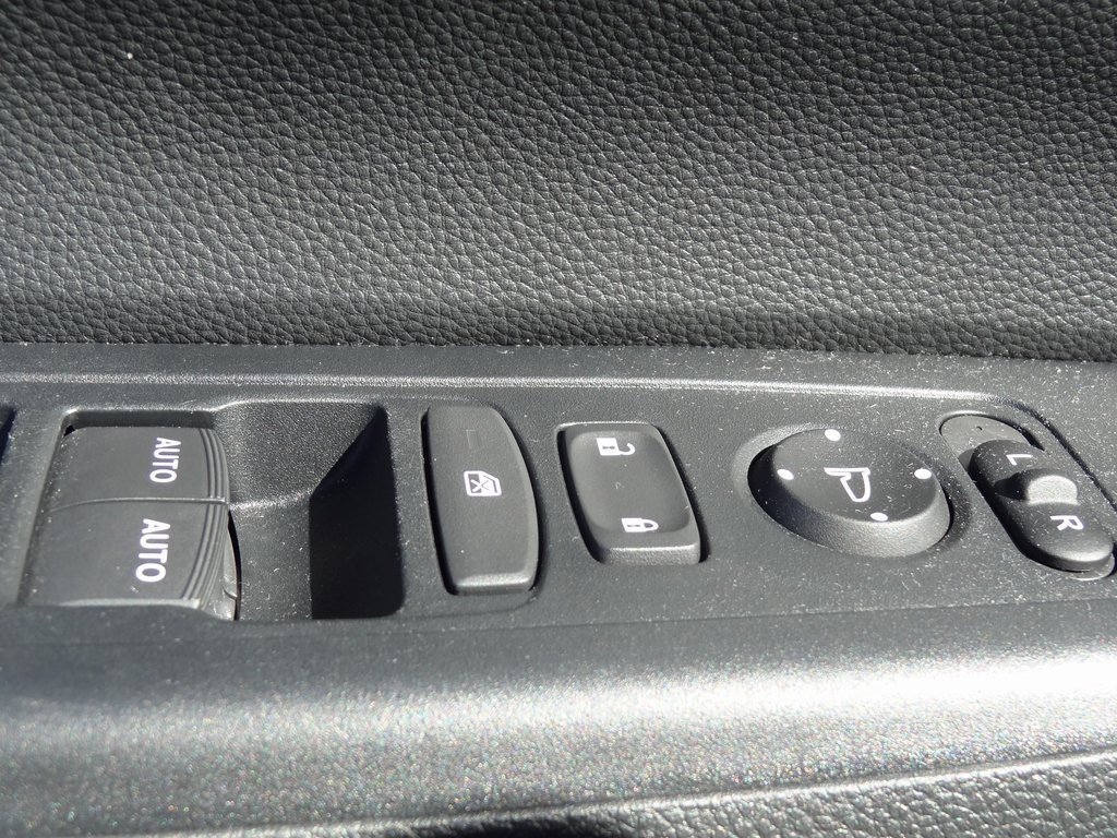 Used 2024 Honda CR-V EX image 13