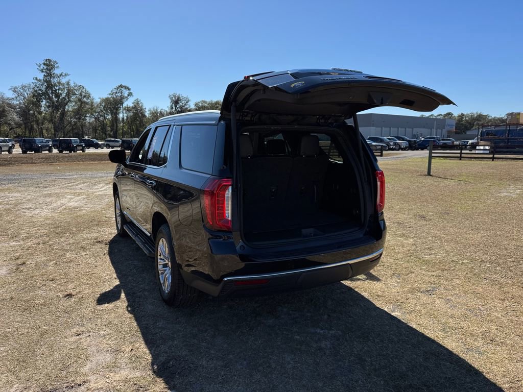 Used 2023 GMC Yukon SLT image 4