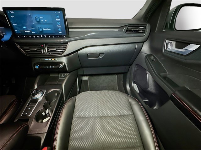 Certified 2024 Ford Escape ST-Line Select w/ Tech Pack #2 image 32