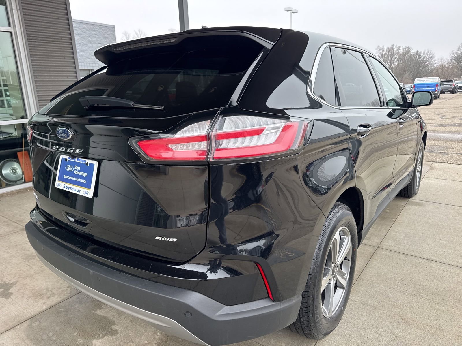 Certified 2023 Ford Edge SEL w/ Convenience Package AWD/4WD image 8