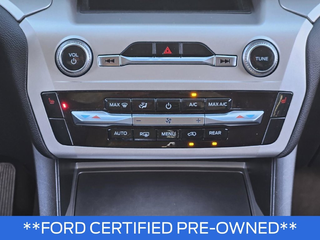 Certified 2022 Ford Explorer XLT RWD image 28