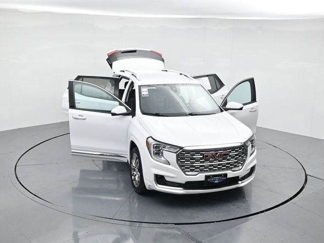 Used 2022 GMC Terrain Denali image 54